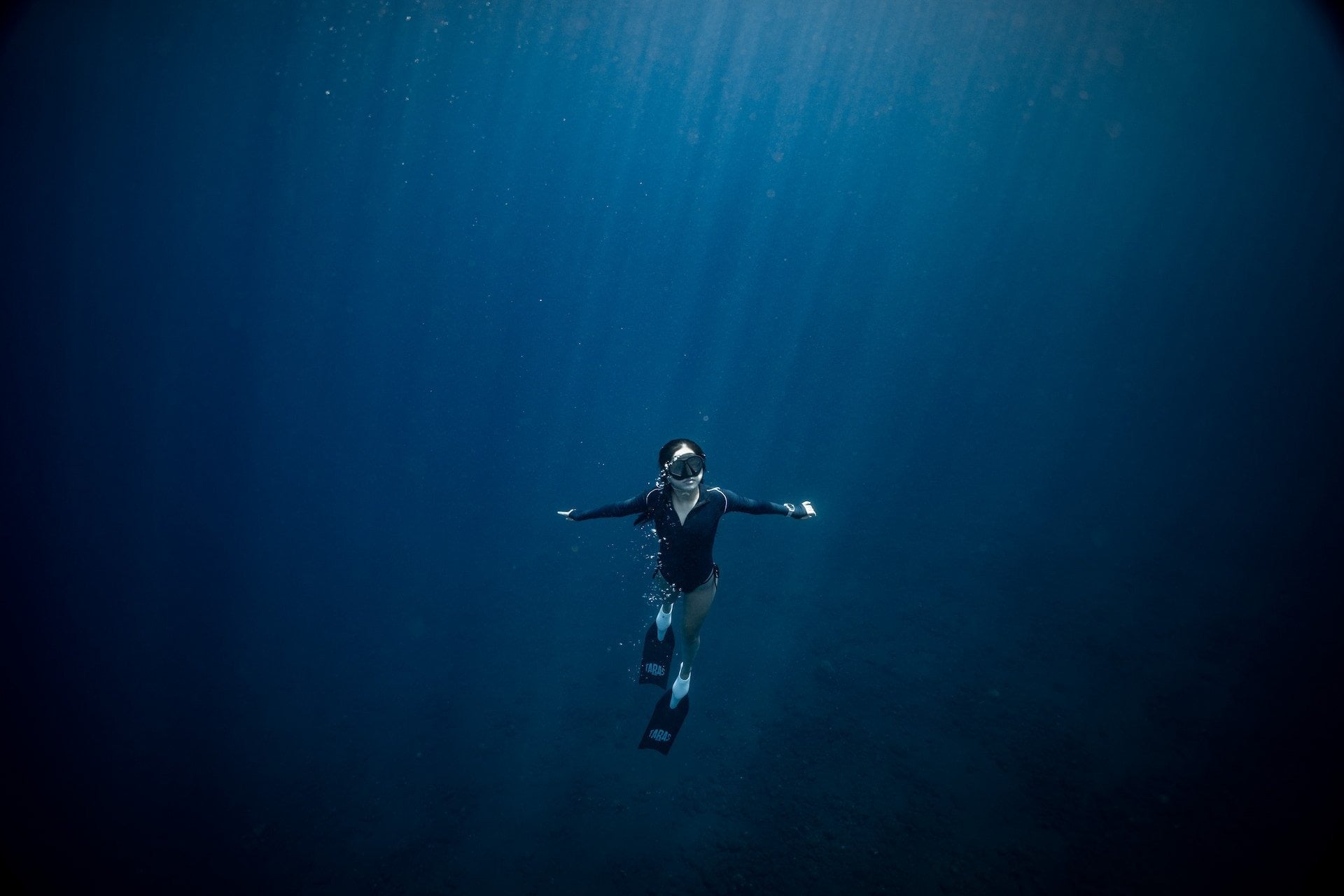 Breathless Beauty: Exploring Underwater Worlds as a Free Diver